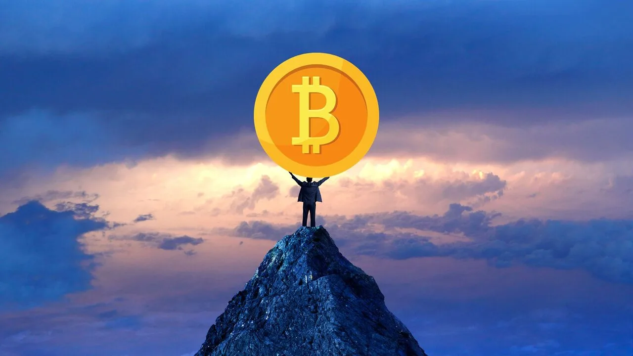 Don't Give Up Just Yet! BTC Top Signal Not Yet, According to Latest Analysis