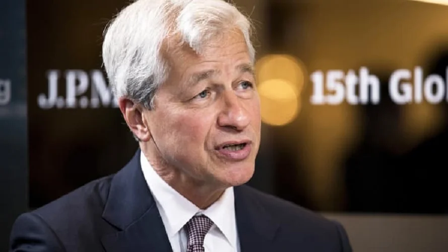 JPMorgan CEO's Crypto Dichotomy: Stablecoins Are All the rage, Bitcoin Still Far Behind